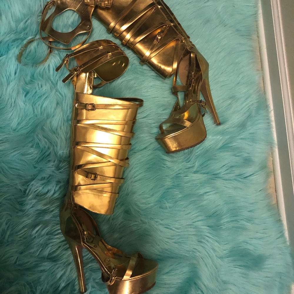 Zigi shoes over the knee gladiator platform heel